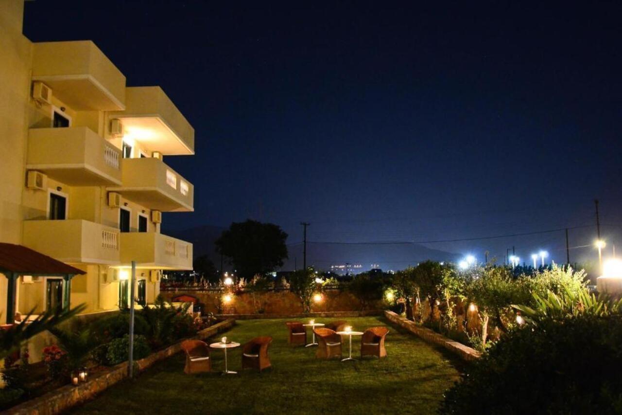 Cretan Family Apartments マリア エクステリア 写真